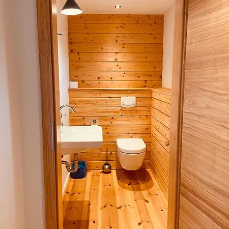 Holiday home Luxurioeses Privathaus Am Hoelzernen See